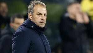 世体：巴萨10天4场恶战后仅休4天，核心球员出场时间过载已亮红灯