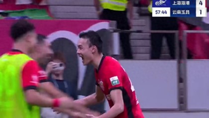 刘若钒踢疯了！一战独造4球，11分钟双响炮，媒体人：或入国足